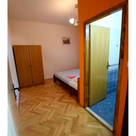 Seline/paklenica Riviera 35913 Appartamento